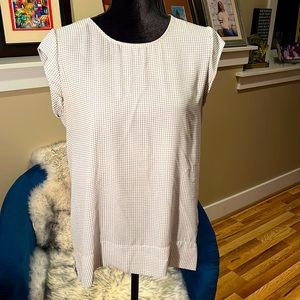 The Limited Sleeveless Houndstooth Blouse
